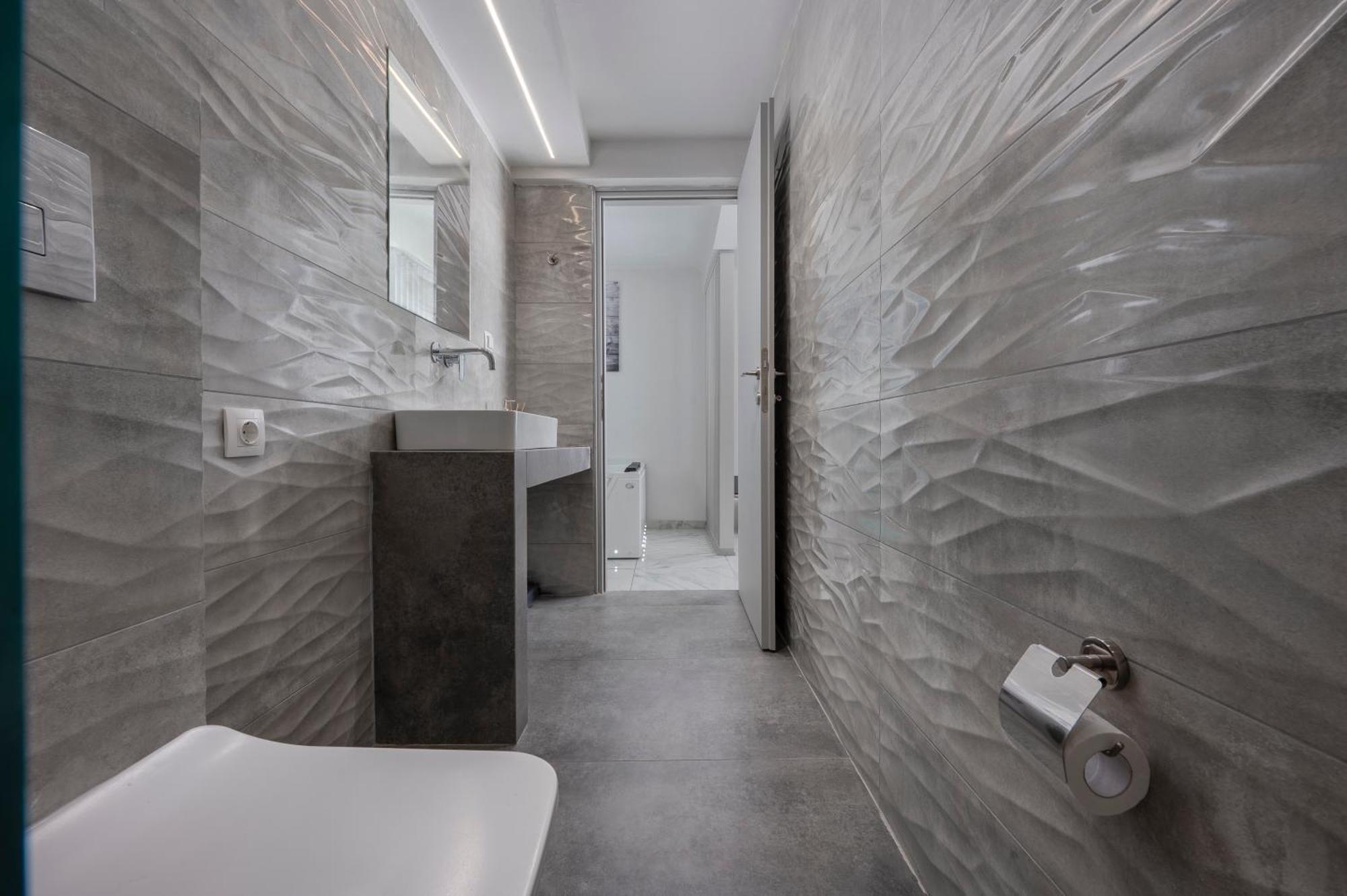 Premium Jacuzzi At The Center, By Aqua Platinum Thessaloniki