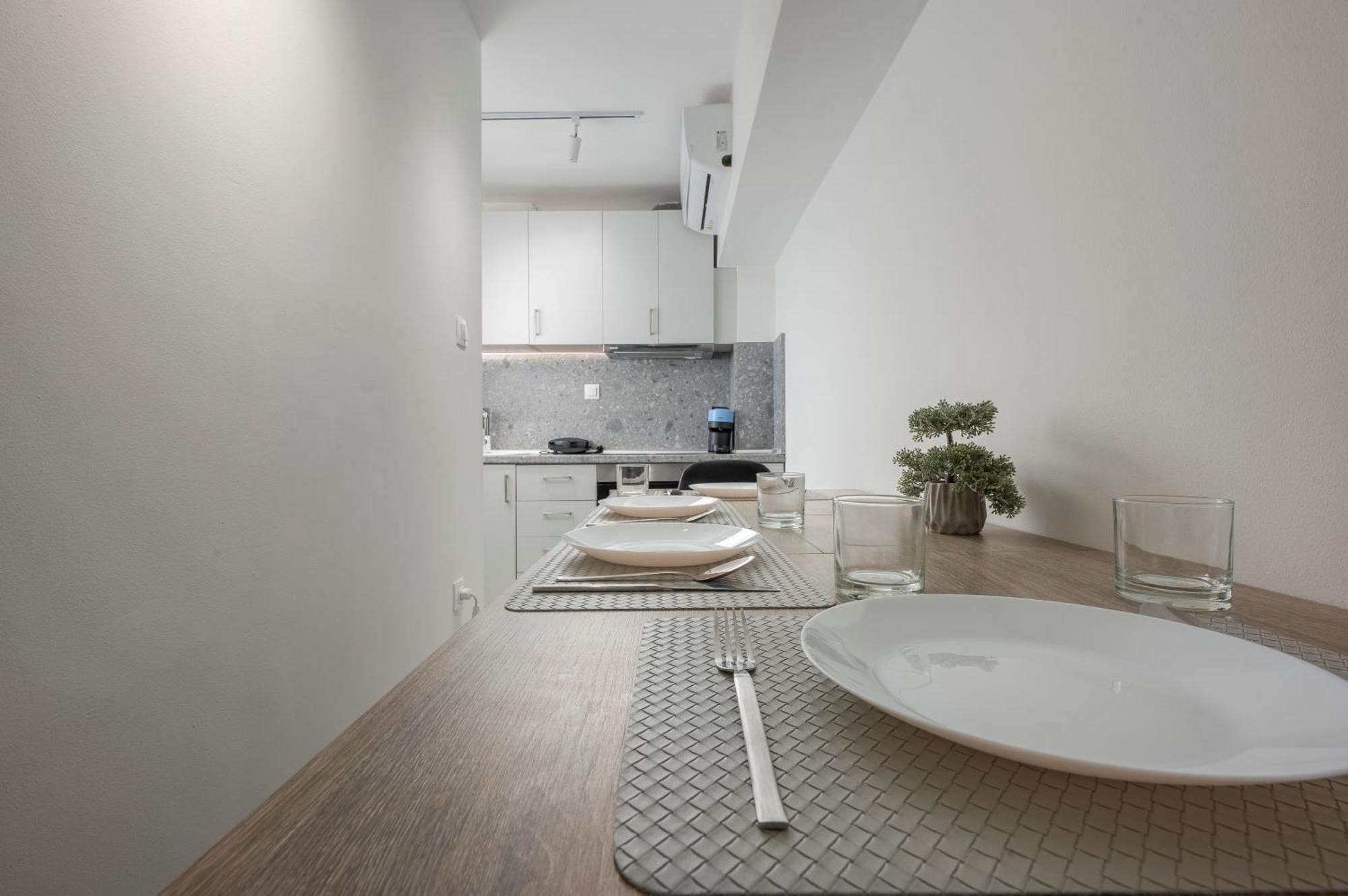 Apartment Premium Jacuzzi At The Center, By Aqua Platinum Thessaloniki
